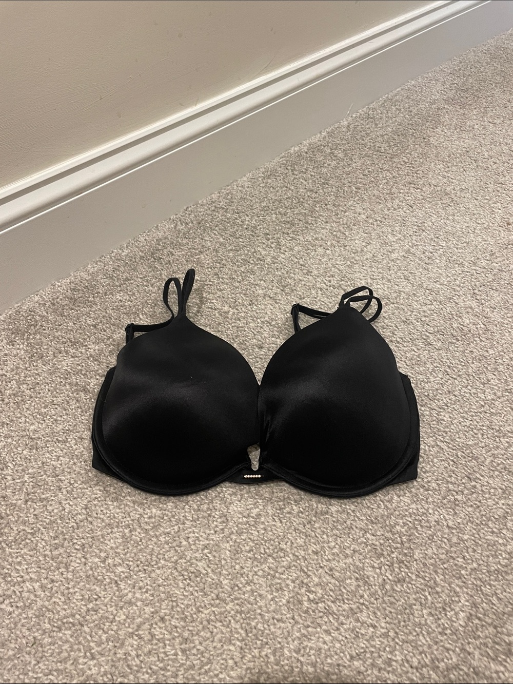 Victoria's Secret Black Smooth Padded Bra